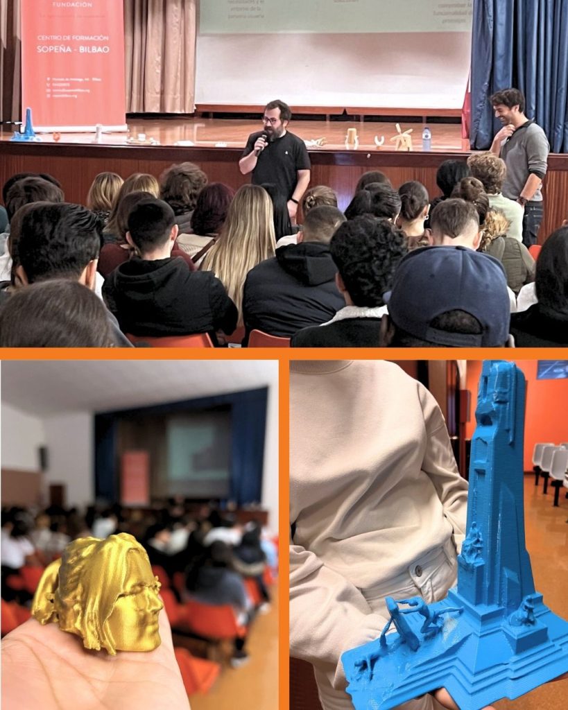 En la parte superior, dos ponentes de 3DLAN hablan ante un auditorio lleno de alumnado en el Centro de Formación Sopeña de Bilbao, con varias piezas impresas en 3D expuestas sobre la mesa. En la parte inferior izquierda, una mano sostiene una pequeña figura impresa en 3D que representa una cabeza humana de color dorado. En la parte inferior derecha, una persona sostiene una maqueta arquitectónica impresa en 3D de color azul, con base escalonada y una escultura en la parte inferior.